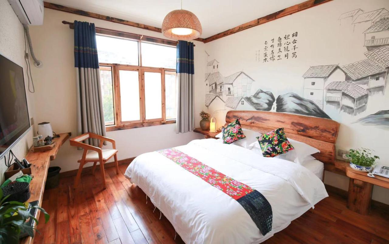 Tea House Hotell Zhangjiajie Exteriör bild