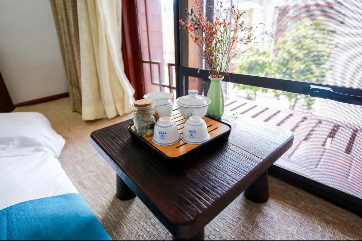 Tea House Hotell Zhangjiajie Exteriör bild